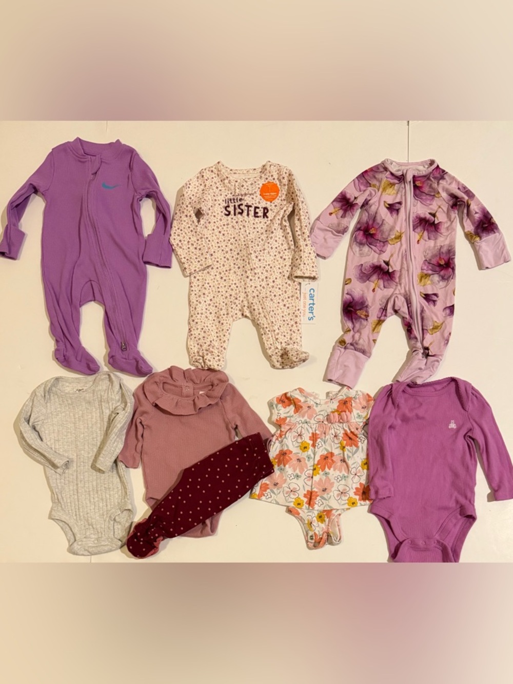 Carter's Baby Gap Nike Baby Girls Clothes Lot Sz NB/0-3 Months Sleepers Onesies
